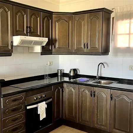 La Cumbre 4a Puerto del Carmen (Lanzarote)